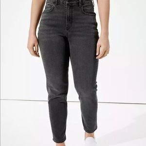 American Eagle Curvy Mom Jeans Washed Black size 18 Regular
